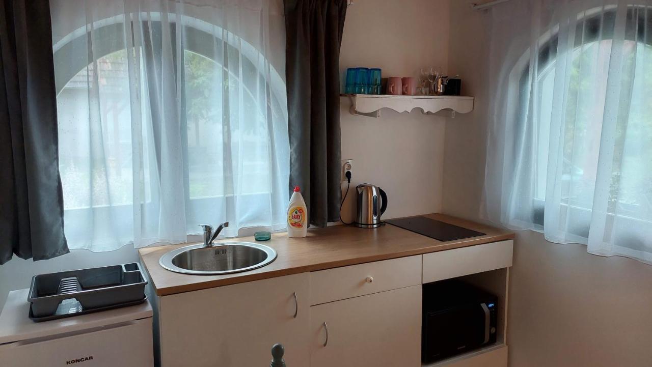 Eva House Hotel Pacir Eksteriør billede